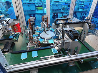 Shenzhen Longhehui Electronic Co., Limited línea de producción del fabricante