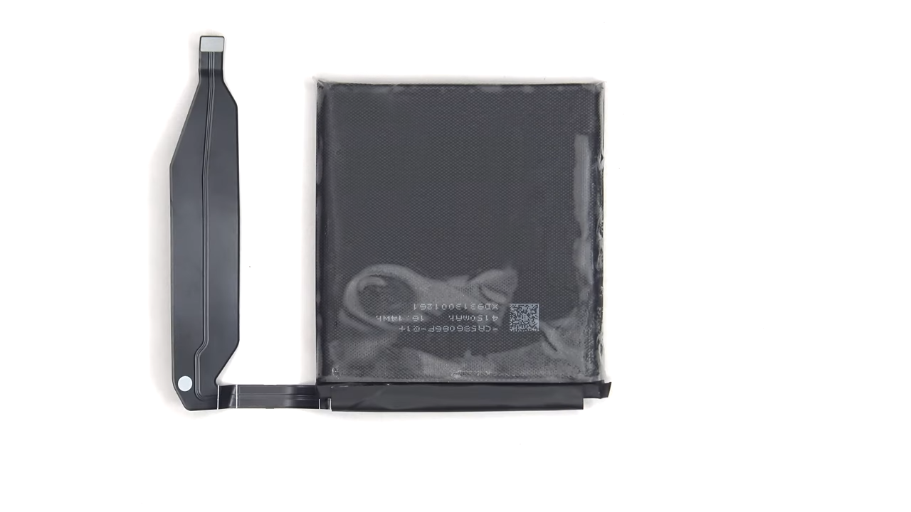 Asus Zenfone 10 背.png